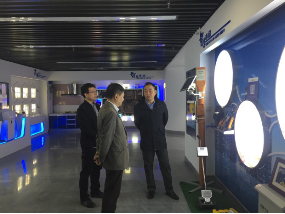 1553261940273605.png 1472.png